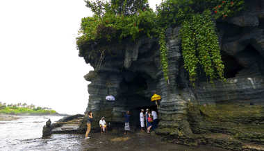 Tanah Lot Temple View 1