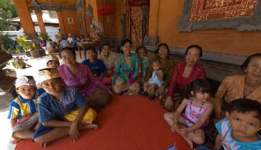 Royal Bali Women and Kids