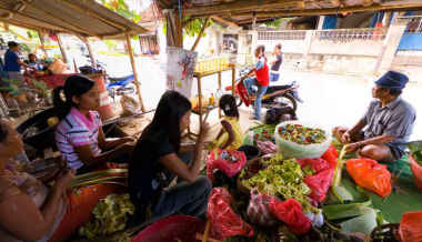 Warung Making Offers